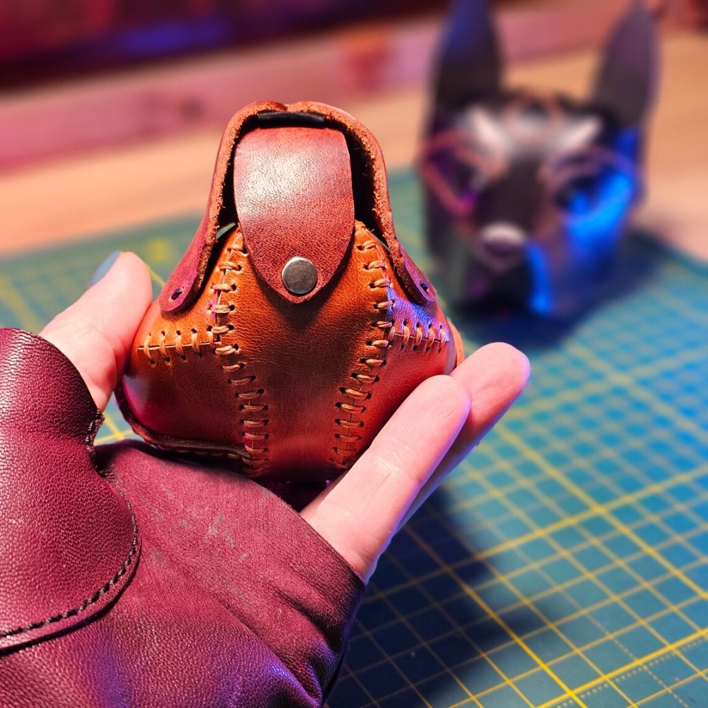 图片[2]-手工皮具图纸 狗头零钱包ts018-皮艺果手工皮具图纸