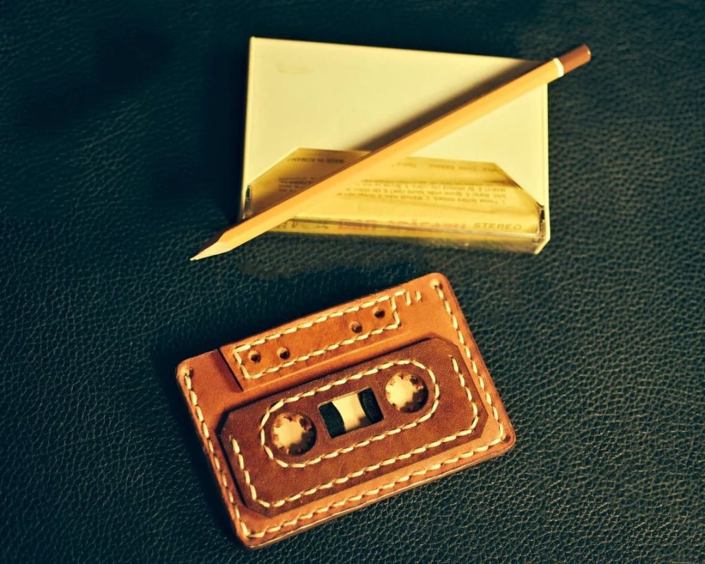 图片[1]-手工皮具图纸 磁带卡包lh077-皮艺果手工皮具图纸