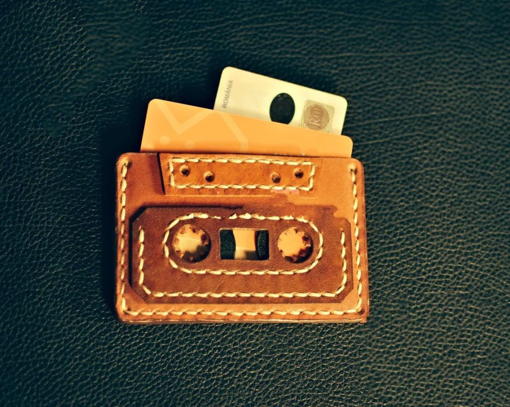 图片[2]-手工皮具图纸 磁带卡包lh077-皮艺果手工皮具图纸