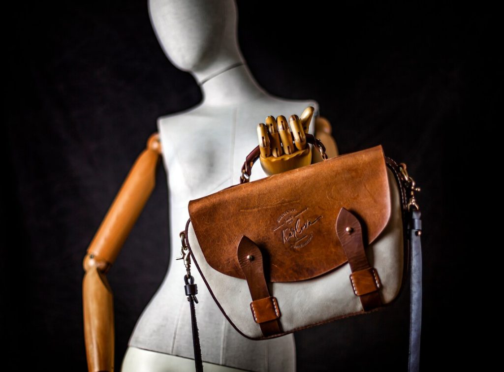 图片[1]-手工皮具图纸 公文包kd051-皮艺果手工皮具图纸