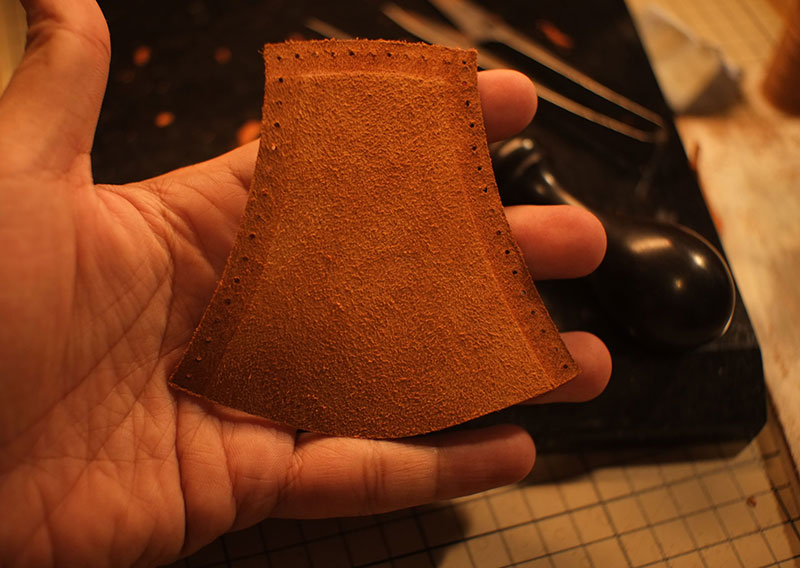 复活节岛耳机支架制作过程-皮艺果手工皮具图纸