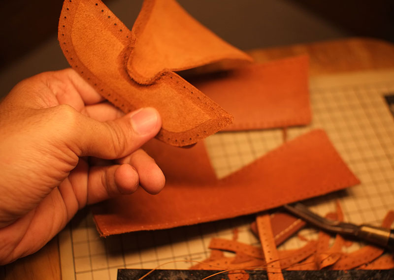 图片[8]-复活节岛耳机支架制作过程-DIY手工帖子圈子-皮具教程-皮艺果手工皮具图纸