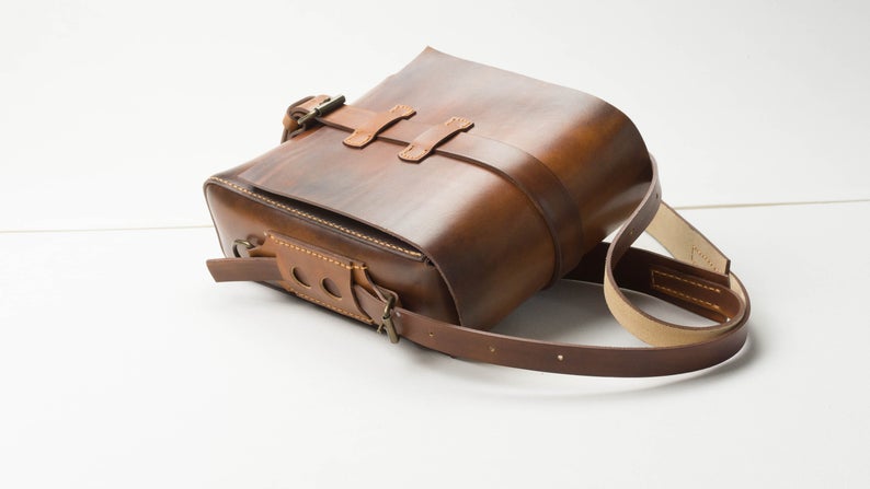 图片[2]-手工皮具图纸 信使包vp043-皮艺果手工皮具图纸