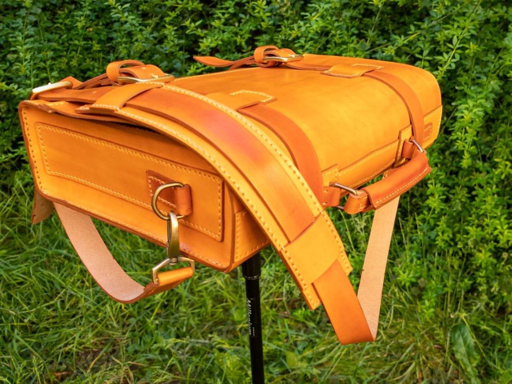 图片[2]-手工皮具图纸 邮差包vp072-皮艺果手工皮具图纸