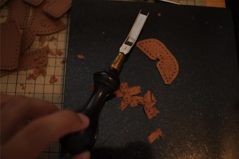 复活节岛笔筒制作过程-皮艺果手工皮具图纸