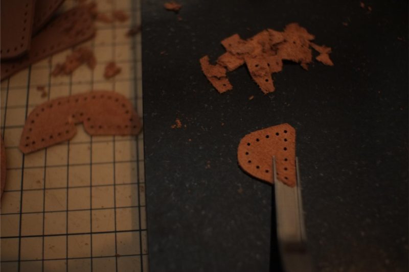 复活节岛笔筒制作过程-皮艺果手工皮具图纸