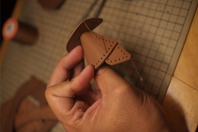 图片[11]-复活节岛笔筒制作过程-DIY手工帖子圈子-皮具教程-皮艺果手工皮具图纸