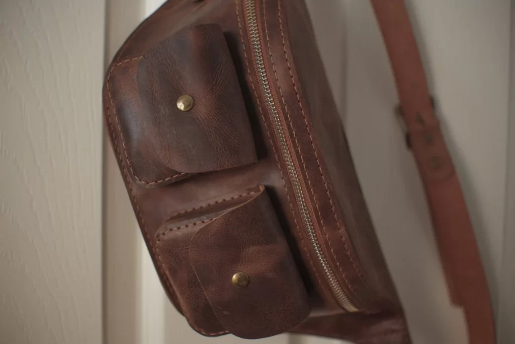 图片[2]-手工皮具图纸 胸挎包ph006-皮艺果手工皮具图纸