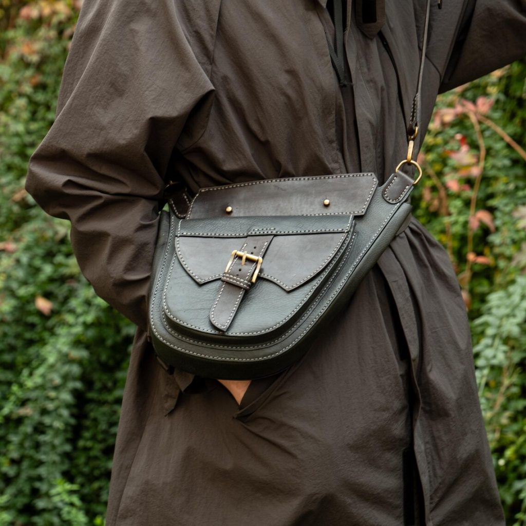 图片[1]-手工皮具图纸 斜挎包vp193-皮艺果手工皮具图纸