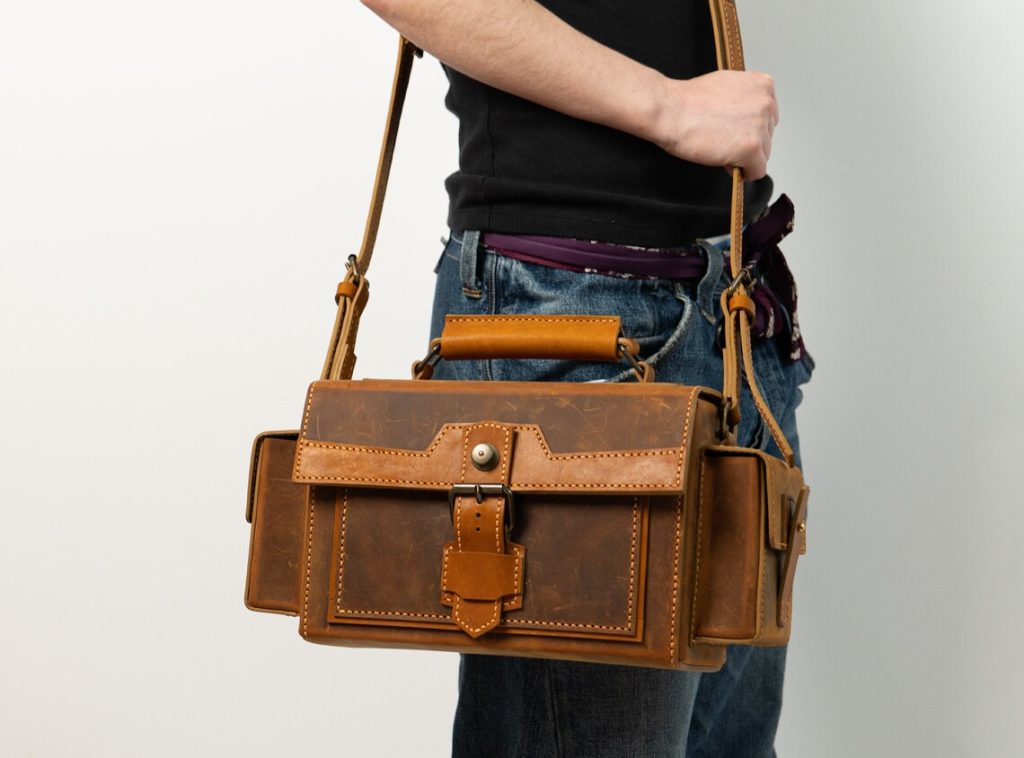 图片[2]-手工皮具图纸 相机包vp172-皮艺果手工皮具图纸