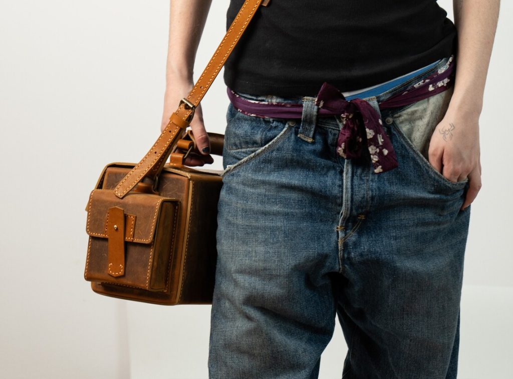 图片[1]-手工皮具图纸 相机包vp172-皮艺果手工皮具图纸