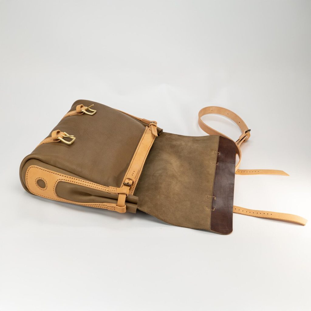 图片[2]-手工皮具图纸 翻盖挎包vp197-皮艺果手工皮具图纸