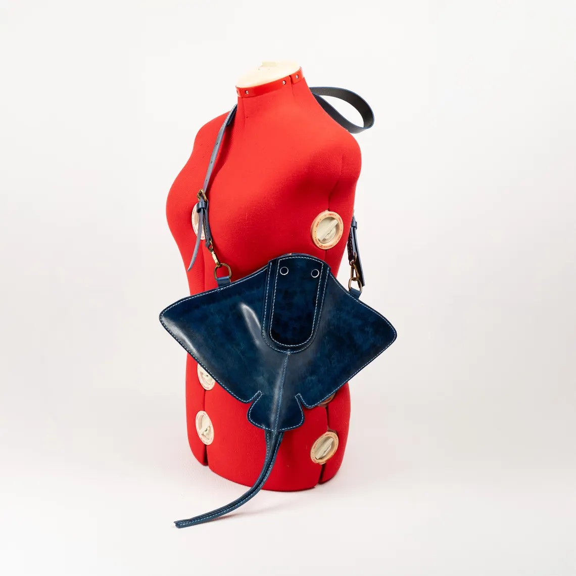 图片[2]-手工皮具图纸 黄貂鱼包vp209-皮艺果手工皮具图纸