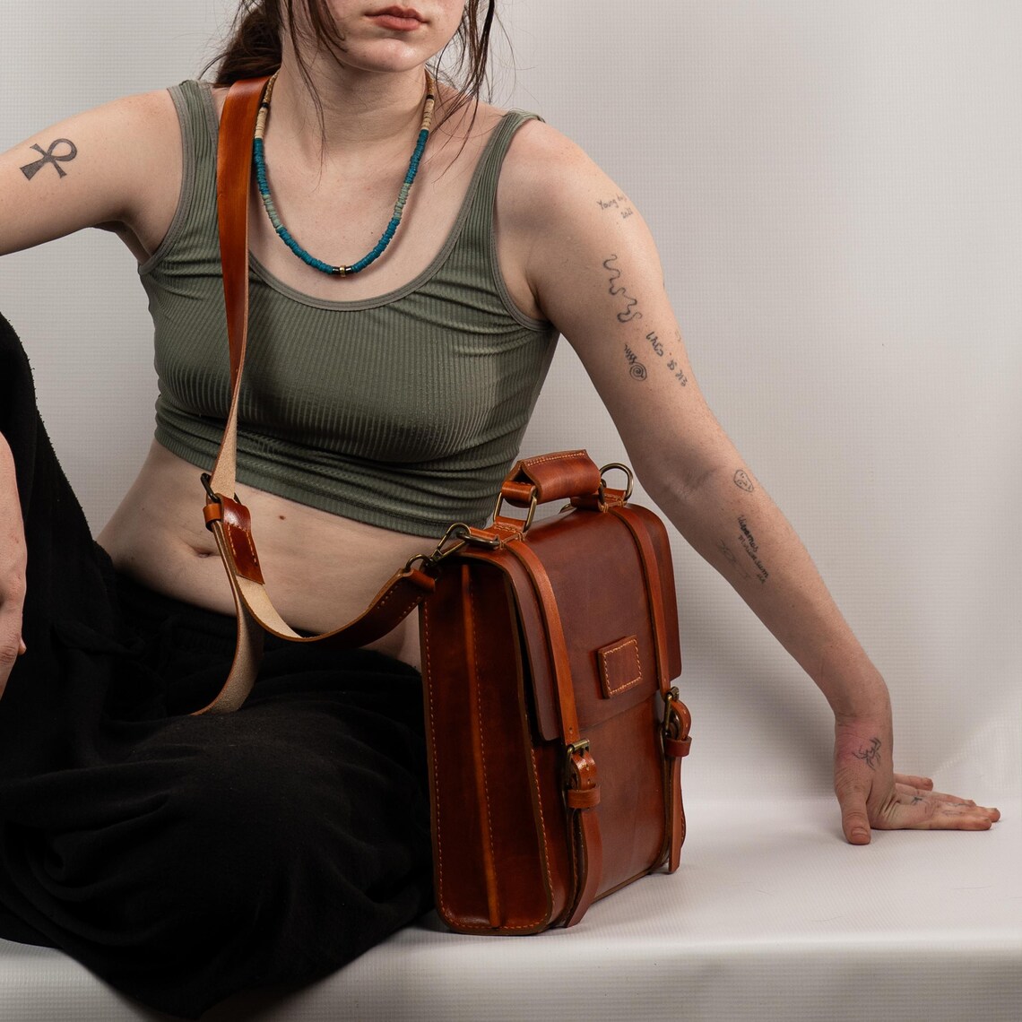 图片[2]-手工皮具图纸 挎公文包vp215-皮艺果手工皮具图纸