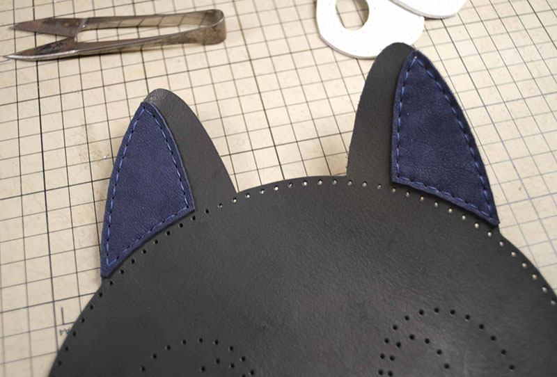 图片[6]-猫咪斜挎包制作过程-DIY手工帖子圈子-皮具教程-皮艺果手工皮具图纸