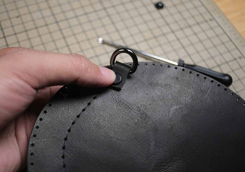 图片[17]-猫咪斜挎包制作过程-DIY手工帖子圈子-皮具教程-皮艺果手工皮具图纸