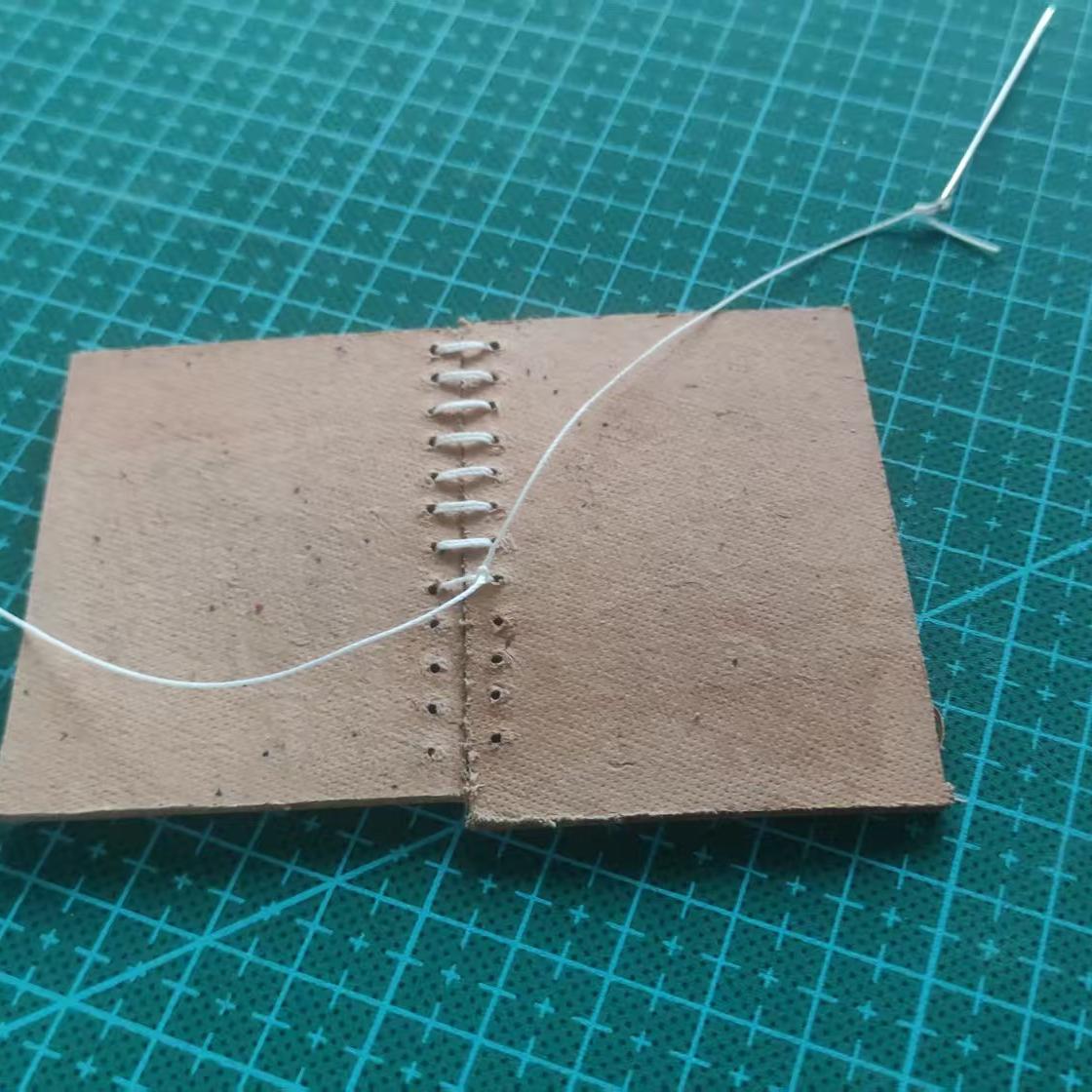 图片[7]-皮革十字缝线法 打造坚固的十字装饰缝线-DIY手工帖子圈子-皮具教程-皮艺果手工皮具图纸