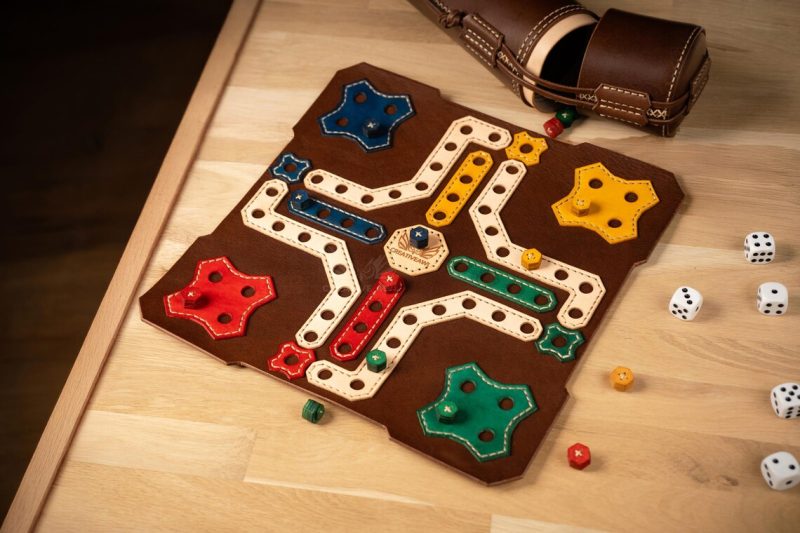 手工皮具图纸 飞行棋盘ca271-皮艺果手工皮具图纸