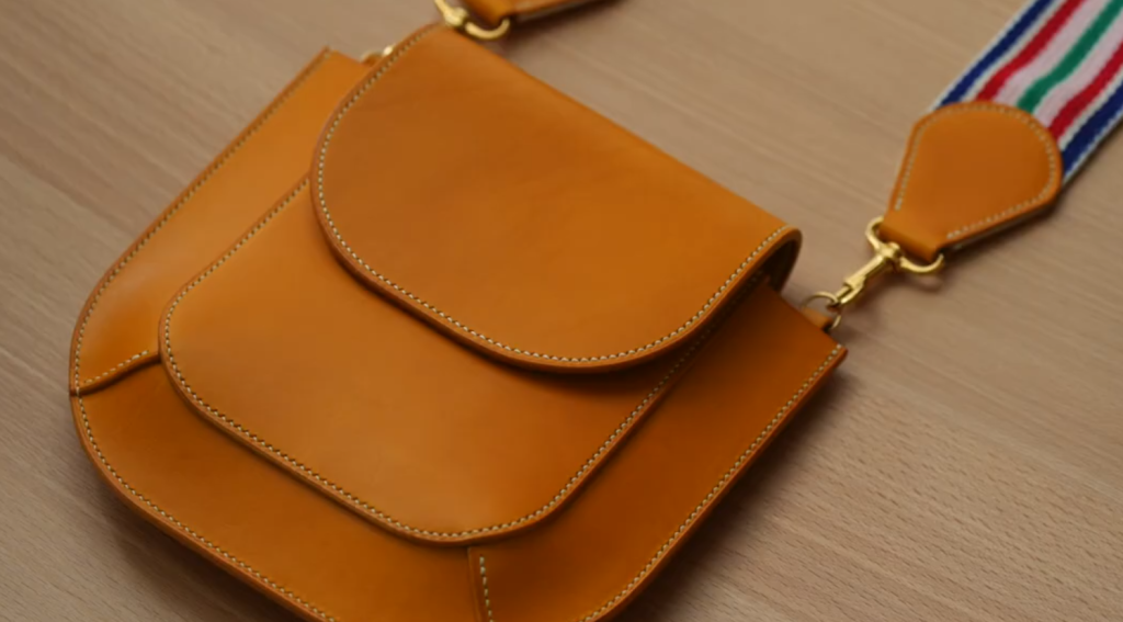 图片[1]-打角小挎包ho076-皮艺果手工皮具图纸