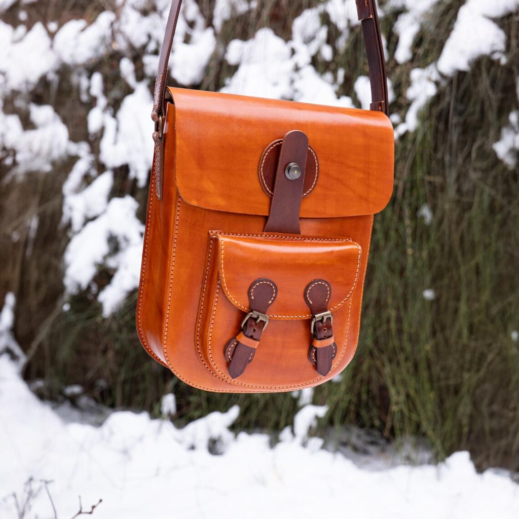 图片[1]-单肩斜挎包图纸-皮艺果手工皮具图纸库