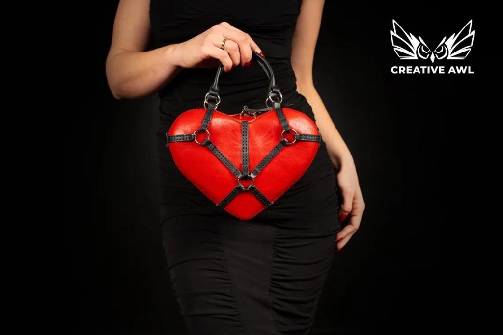 图片[1]-红心手提包ca278-皮艺果手工皮具图纸